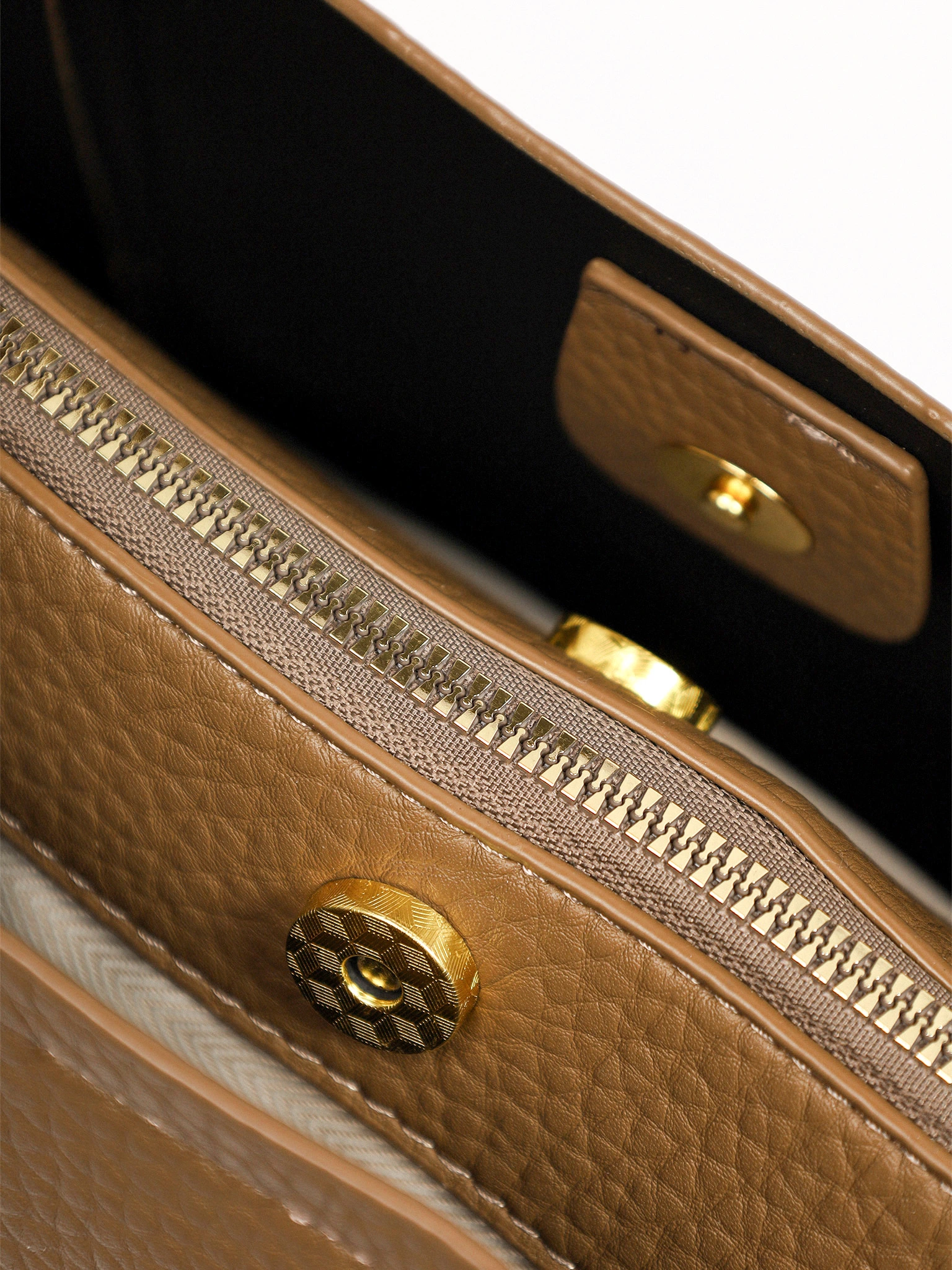 Сумка-тоут с декоративным платком в ассортименте